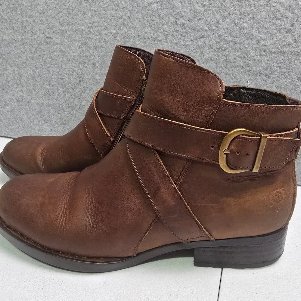 Born Womens Brown Leather Ankle Boots Buckle Strap Side Zip F11406 Size 8.5 M
